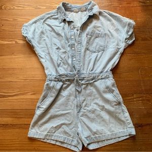 Levi’s Light Wash Denim Shorts Button Down Jumpsuit